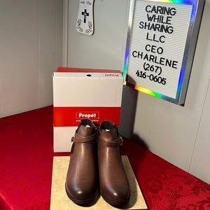 Brand New Propet ankle boots
